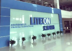 博通：AI 热潮里的“卖铲人”，但股价已经先走了一步
