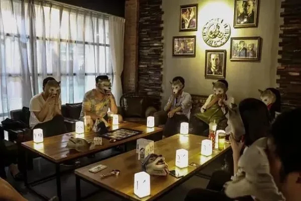 狼人杀桌游吧：丰富游戏体验，和谐社交氛围